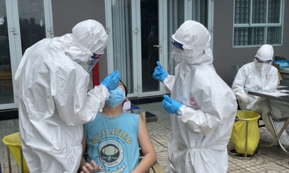 Hà Nội sẽ đón Tết Nhâm Dần ra sao khi số lượng F0 tăng mạnh?