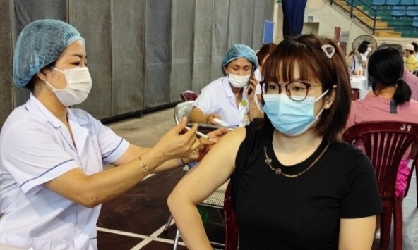 Người đã tiêm 2 mũi Vero Cell thì tiêm mũi thứ 3 bằng vaccine nào?