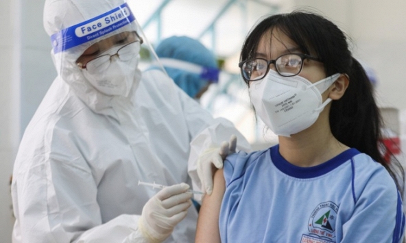 Phó Thủ tướng yêu cầu Bộ Y tế rà soát, sửa đổi hướng dẫn đánh giá cấp độ dịch