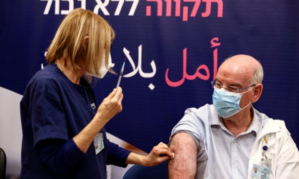 Chuyên gia Anh: 'Chưa có lý do chính đáng để tiêm liều vaccine thứ tư'