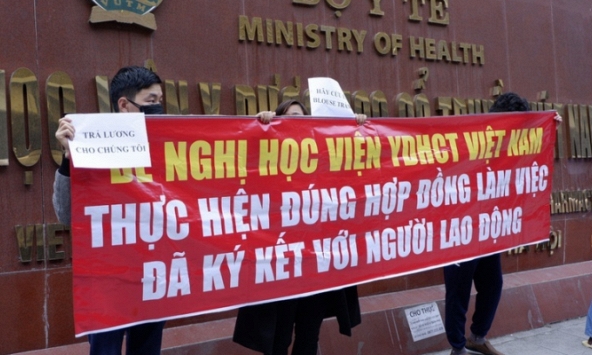 Vì sao Bệnh viện Tuệ Tĩnh nợ lương nhân viên y tế?