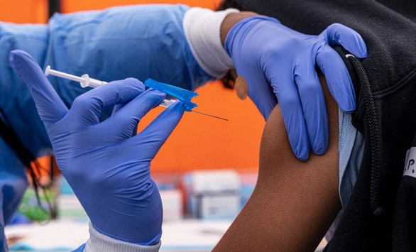 CDC Mỹ: Tiêm chủng là cách chống COVID-19 tốt hơn từng mắc bệnh 