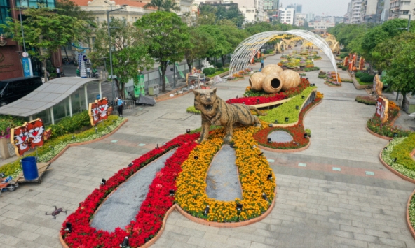 Đường hoa Nguyễn Huệ trước ngày khai mạc