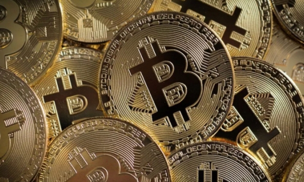 Thị trường tiền điện tử đã mất thêm 116 tỷ USD chỉ trong nửa ngày