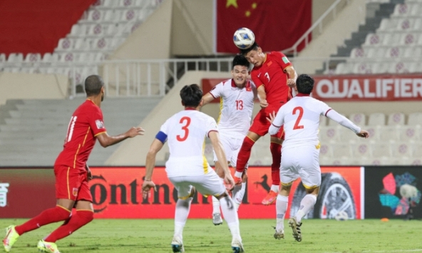 Đội hình Việt Nam vs Trung Quốc: Công Phượng, Tấn Trường dự bị