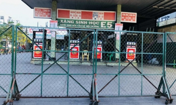 Nhiều cây xăng tiếp tục 'treo biển nghỉ bán'