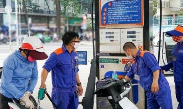 Chuẩn bị thanh tra 33 doanh nghiệp đầu mối xăng dầu