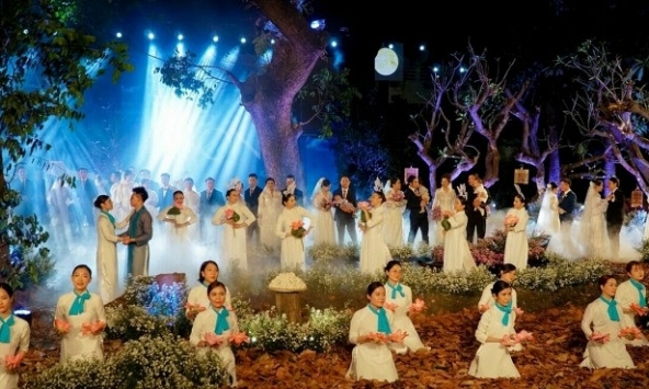 Hôn lễ tập thể của 20 cặp cô dâu chú rể y bác sĩ Bệnh viện Quân y 175