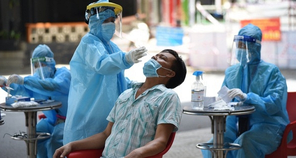 Dịch Covid-19 ngày 25/2: Cả nước ghi nhận 78.774 ca mắc Covid-19, Hà Nội gần 10.000 người nhiễm