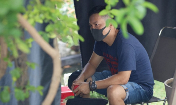 Đoàn phim Việt xoay xở khi diễn viên, ê-kíp thành F0