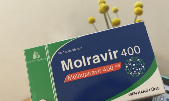 Thủ tướng yêu cầu Bộ y tế cắt giảm ngay thủ tục mua thuốc phòng, chống COVID-19