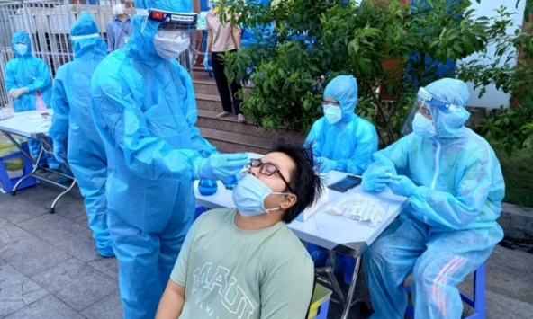 Bộ Y tế đề xuất cho F0, F1 đi làm