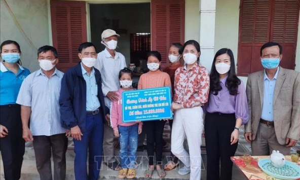 Đại hội đại biểu phụ nữ 2022: Chia sẻ yêu thương, vượt qua đại dịch