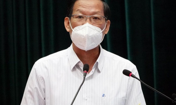 Chủ tịch TPHCM: Có thông tin thành phố sẽ đón thêm ít nhất một làn sóng dịch COVID-19