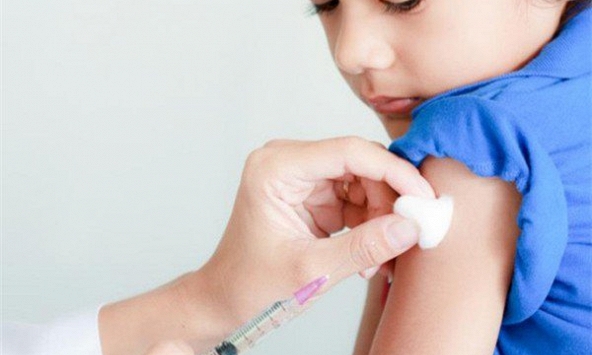 Thủ tướng yêu cầu Bộ Y tế nghiên cứu việc tiêm vaccine phòng COVID-19 cho trẻ 3-5 tuổi