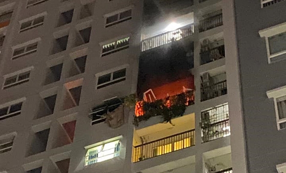 TPHCM: Cháy chung cư khiến 2 người tử vong