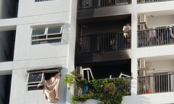 Vụ cháy chung cư ở TPHCM: Nghi do người mẹ tự tẩm xăng đốt căn hộ để tự tử