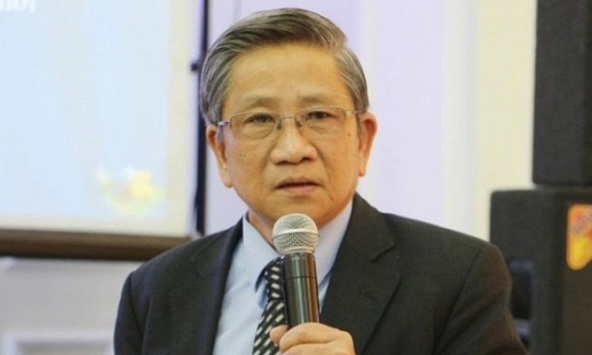 Tổng chủ biên chương trình biên soạn sách nói gì về hơn 100 tổ hợp môn học lớp 10?