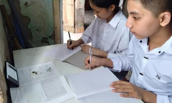 Hỗ trợ tối đa 10 triệu đồng cho học sinh mua thiết bị học trực tuyến