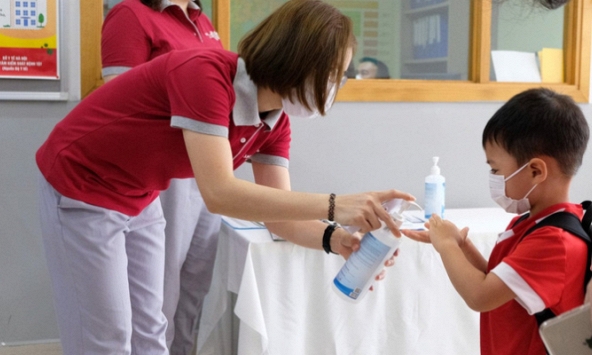 Hà Nội cho toàn bộ trẻ mầm non đến trường học bán trú từ 13/4