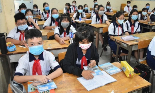 TP.HCM chỉ đạo khẩn: Từ 12/4, tất cả học sinh phải đi học trực tiếp