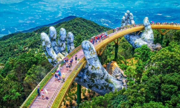 Việt Nam nằm trong danh sách các nước được Mỹ giảm khuyến cáo đi lại