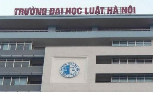 Bộ Tư pháp yêu cầu xử lý nghiêm vụ trưởng khoa ĐH Luật Hà Nội bị tố cưỡng dâm