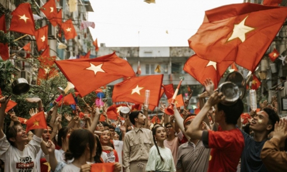 'Đi trong mùa hè' của Đen Vâu và nhạc sĩ Trần Tiến: Người khen kẻ chê