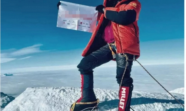 Người phụ nữ Việt Nam đầu tiên chinh phục thành công đỉnh Everest