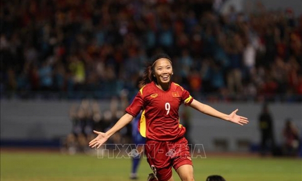 Highlights bóng đá SEA Games 31: Tuyển nữ Việt Nam hạ Thái Lan giành HCV