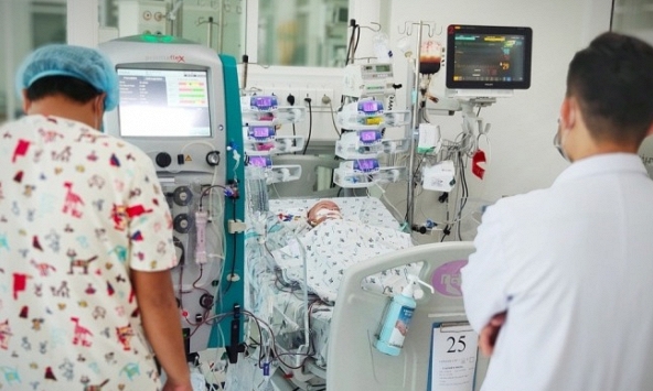 Trẻ 1-5 tuổi mắc tay chân miệng tại TPHCM tăng mạnh