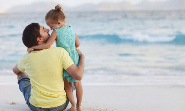 'Con gái là người tình kiếp trước của cha' - hiểu thế nào cho đúng?