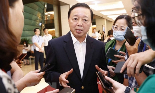 Bộ trưởng Trần Hồng Hà chia sẻ giải pháp chống ngập cho Hà Nội