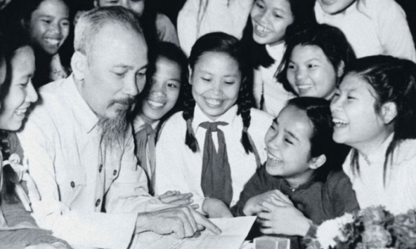 Tuổi thơ ai cũng từng: Giai điệu cùng tới trường