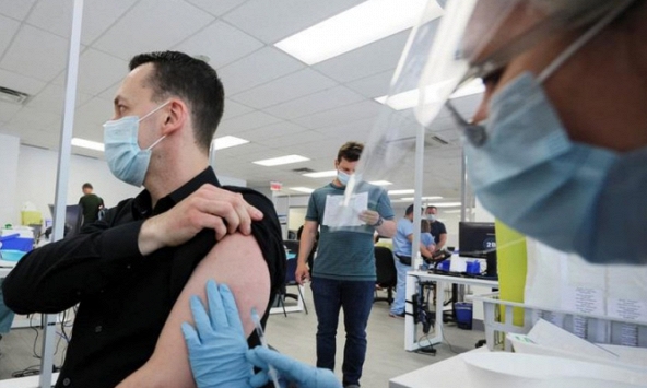 Hơn 240 người nhiễm đậu mùa khỉ, Tây Ban Nha bắt đầu tiêm vaccine