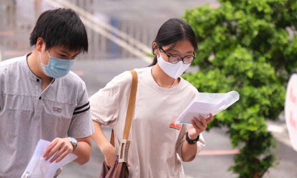 Dự đoán điểm chuẩn vào lớp 10 TP.HCM 