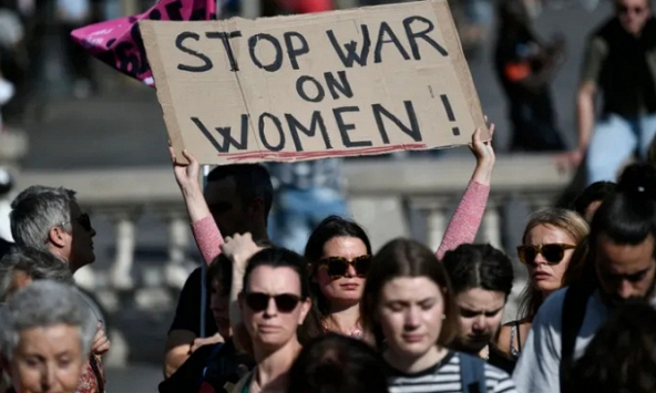 “Phá thai là vấn đề sức khỏe chứ không phải tội ác”