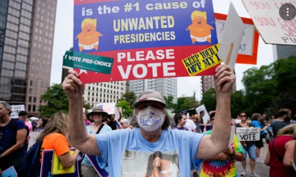 Một bé gái 10 tuổi ở Mỹ đi xuyên bang để phá thai