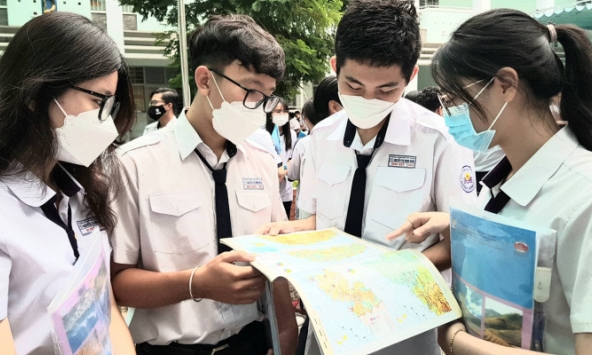 Bộ Giáo dục lưu ý thí sinh về bài thi tổ hợp sáng 8/7