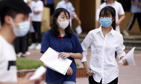 'Phổ điểm các môn Khoa học tự nhiên ở mức 5,5-6,5, khó lấy điểm 10'