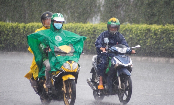 Nắng nóng chấm dứt, cả nước có mưa diện rộng