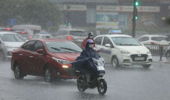 Miền Bắc bước vào mưa lớn nhiều ngày từ chiều tối nay