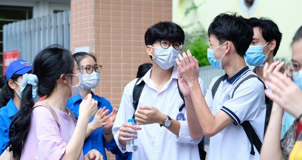 Đại học nào đang có điểm sàn cao nhất năm 2022? 