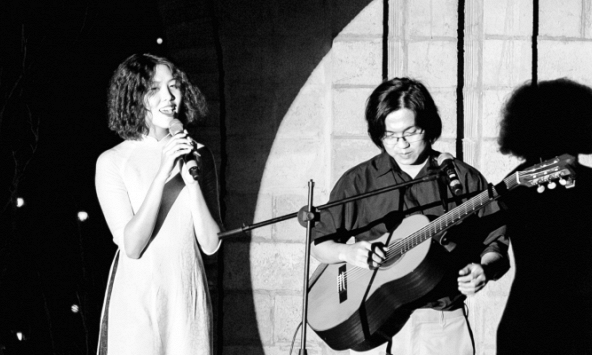 Nguyễn Đông – Hoàng Trang: Một giấc mộng có thật trong bờ cõi nhỏ nhắn