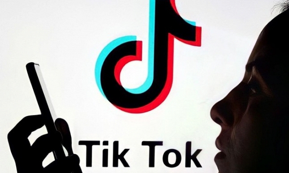 TikTok và những cách thao túng với người dùng