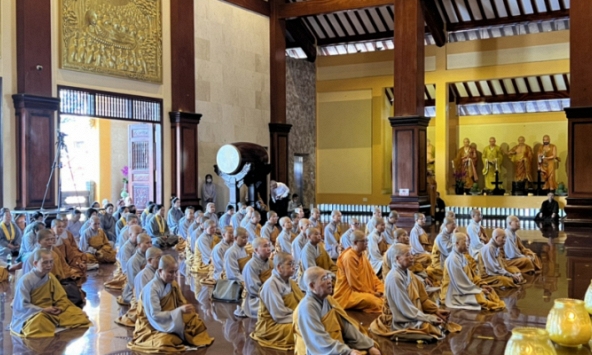 Tưởng niệm, kỳ siêu đồng bào tử vong và cán bộ, chiến sĩ hy sinh trong đại dịch Covid-19