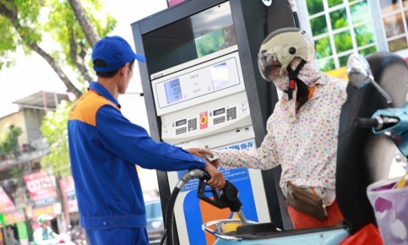 Giá xăng có thể tăng vào ngày 22/8, quay lại mức 24.000-25.000 đồng/lít?