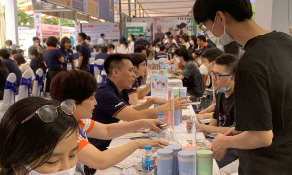 Nguyên nhân gì khiến hơn 300.000 thí sinh không đăng ký xét tuyển đại học 2022?