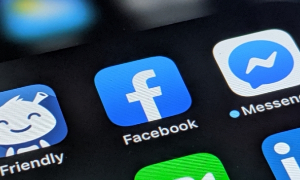 Facebook gặp lỗi lạ trên toàn cầu