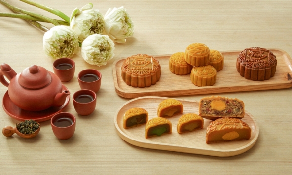 Phúc Long lần đầu ra mắt 4 vị bánh hoàng kim lava cà phê và trà chảy độc đáo